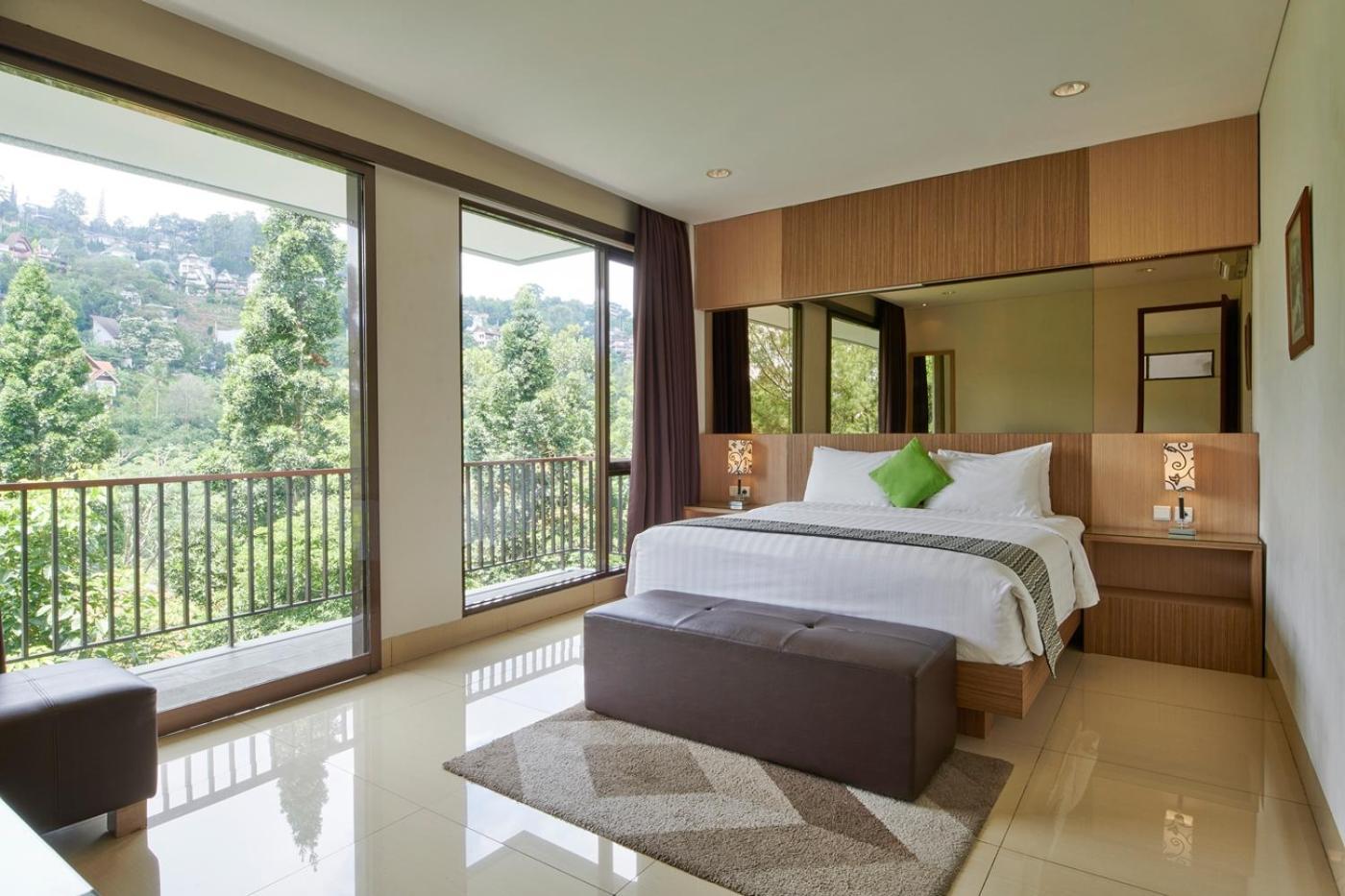 Tulip Hill View Villa 5 Bedrooms With A Private Swimming Pool Bandung Exterior foto