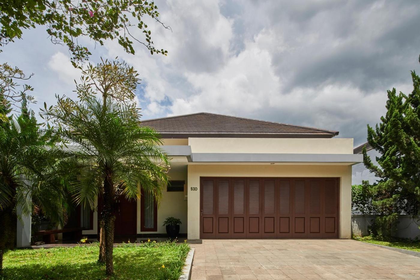 Tulip Hill View Villa 5 Bedrooms With A Private Swimming Pool Bandung Exterior foto