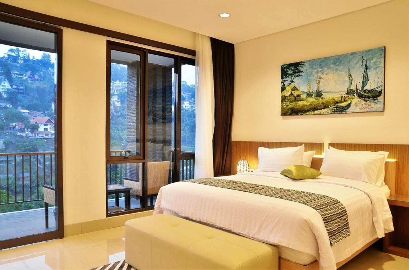 Tulip Hill View Villa 5 Bedrooms With A Private Swimming Pool Bandung Exterior foto